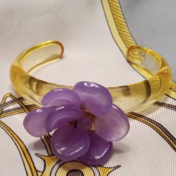 Chanel Resin Cuff Bracelet w/ Purple Camellia Flower - 100% Authentic - Picture 5 of 7